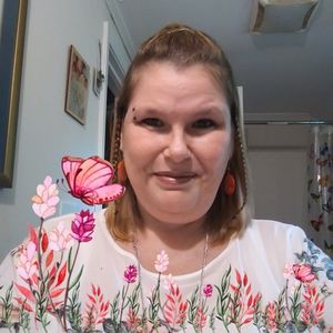 Meet your Posher, Lynn